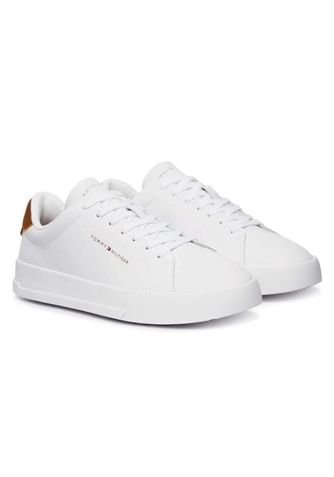Scarpe Tommy Hilfiger Court Leather Detail Ess Bianco Marrone Uomo TOMMY HILFIGER | Sneakers | FM0FM05367-02R